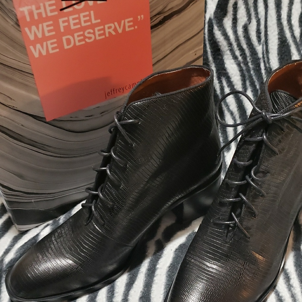 Jeffrey Campbell Black Lace-Up Textured Leather Ankle Boots - Picture 6 of 8